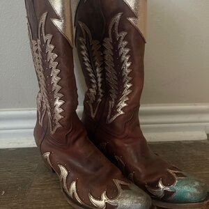 Circle G By Corral Ladies Cognac Studded Overlay Snip Toe Boots